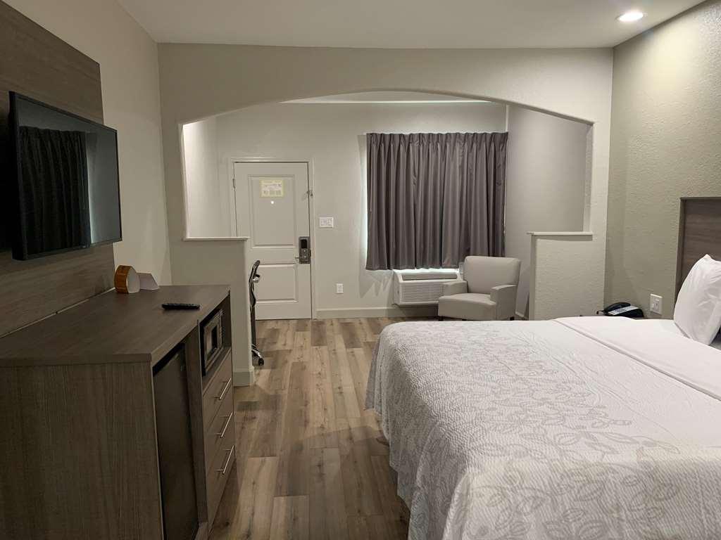 Red Roof Inn Plus + Galveston - Beachfront Rum bild